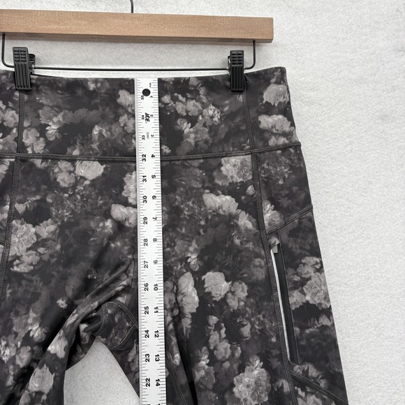 Athleta Rainier Printed Tight Leggings Womens L Black Floral Zip Pockets Ankle - Picture 7 of 12